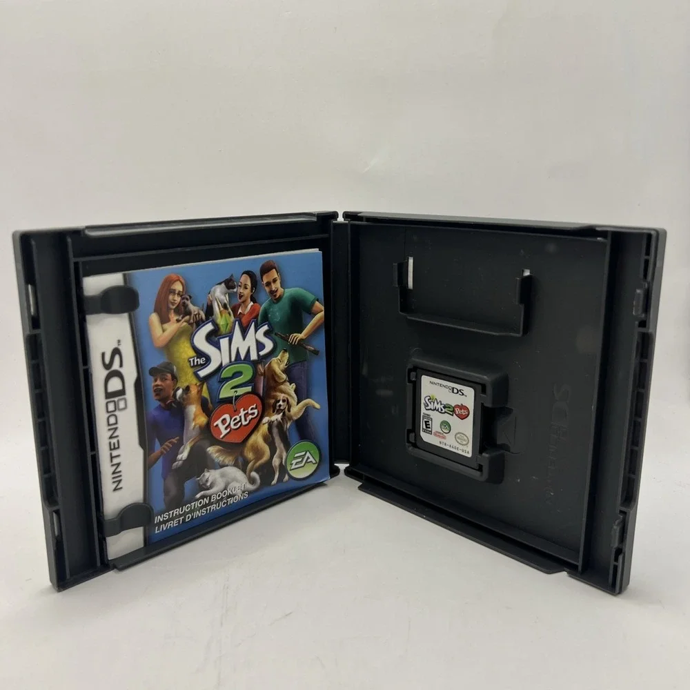 The Sims 2 Pets Nintendo DS 2005 CIB